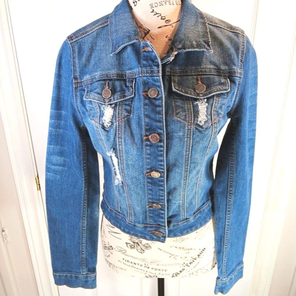 YMI Jeans Women's Distressed Denim Jacket Size M Blue Medium Wash Jean Jacket